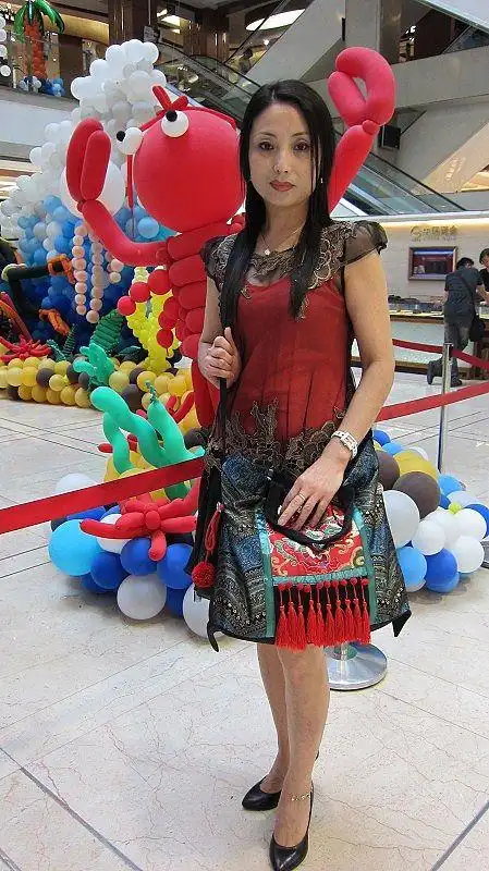 小蜗牛熟女830集100张照片精华帖看得出这个美熟妇已经48岁了吗熟女吧