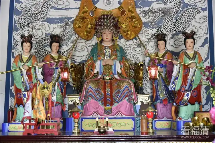 【郭成辉】利桥古建筑天后宫供奉的妈祖神像-郭成辉摄 (93)_副本.jpg