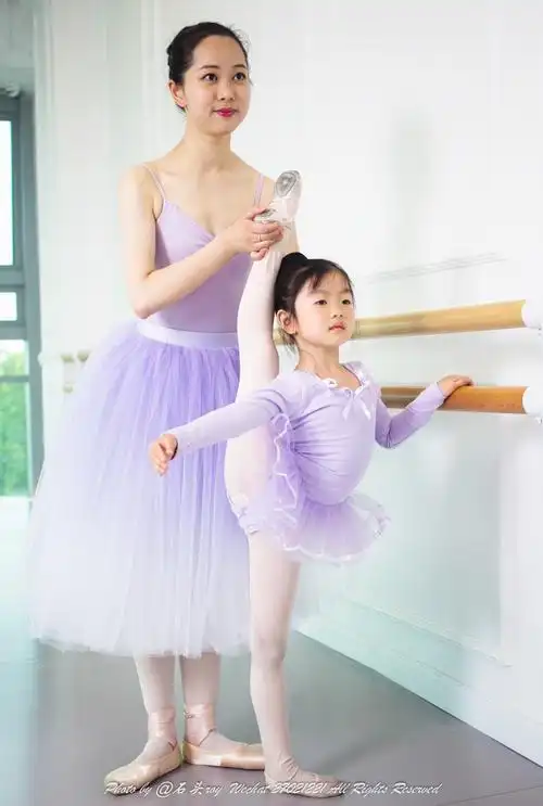 杭州梦芭蕾新校区暨浙江少儿芭蕾舞团成立及师生课堂美照