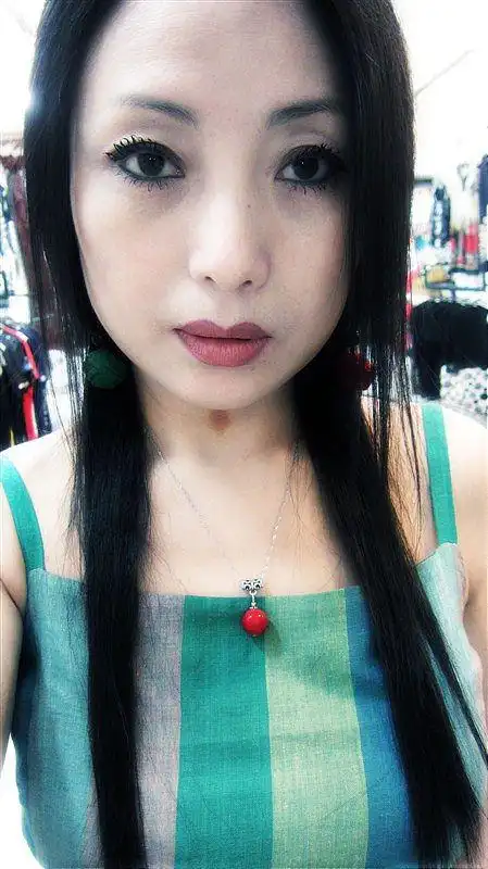 小蜗牛熟女830集100张照片精华帖看得出这个美熟妇已经48岁了吗熟女吧