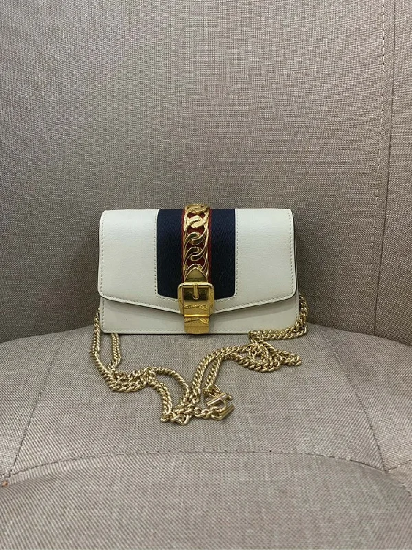 Ladies Gucci Dionysus bags in a pastel colorLadies Gucci Dionysus bags in a pastel colorGucci Sylvie Mini White Leather Chain Strap Bag 16.5x10cm