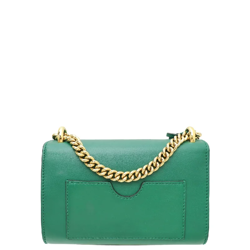 Ladies Gucci handbags with a detachable coin purse insideLadies Gucci handbags with a detachable coin purse insideGucci Green Padlock Chain Small Bag