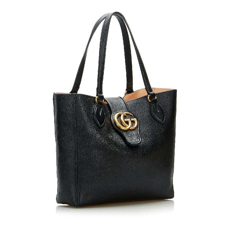 Women Gucci bags with interlocking G hardware for a classic lookWomen Gucci bags with interlocking G hardware for a classic lookGucci Small Dahlia Double G Tote (SHG-vCUlSb)