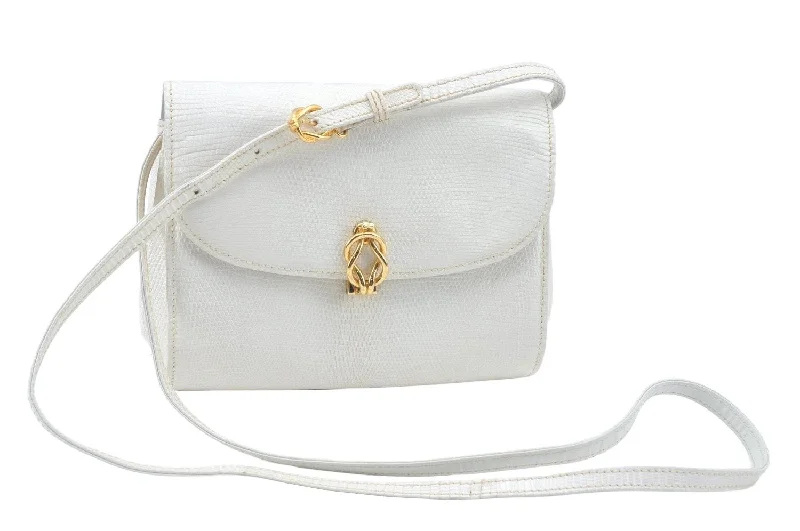 Gucci handbags for women with a beaded trimGucci handbags for women with a beaded trimAuthentic GUCCI Shoulder Cross Body Bag Purse Leather White L0388