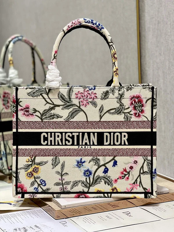 Christian Dior handbags with a removable shoulder strap for versatilityBC - Dior Bags - 1372