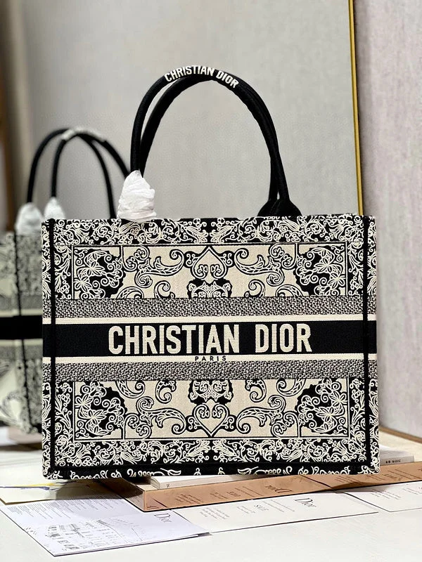 Christian Dior crossbody bags with a front - flap pocket for easy accessBC - Dior Bags - 1378