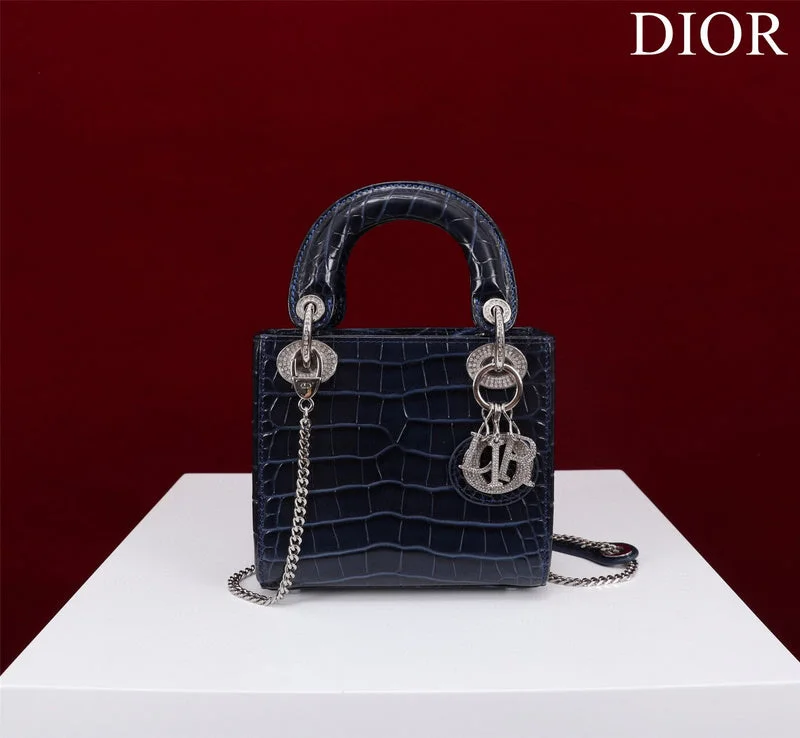 Fashion - forward Christian Dior tote bags for the modern womanBC - Dior Bags - 1382