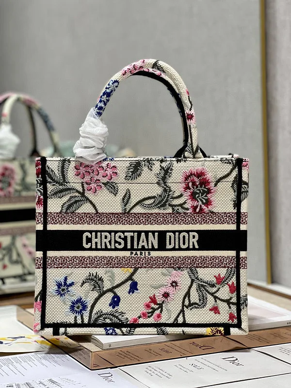 Christian Dior handbags with a back - pocket for quick storageBC - Dior Bags - 1390