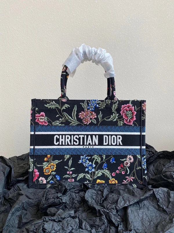 Christian Dior Saddle bags with a distressed leather finishBC - Dior Bags - 1391