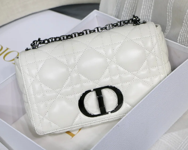 Christian Dior crossbody bags with a front - flap pocket for easy accessChristian Dior Bags  581