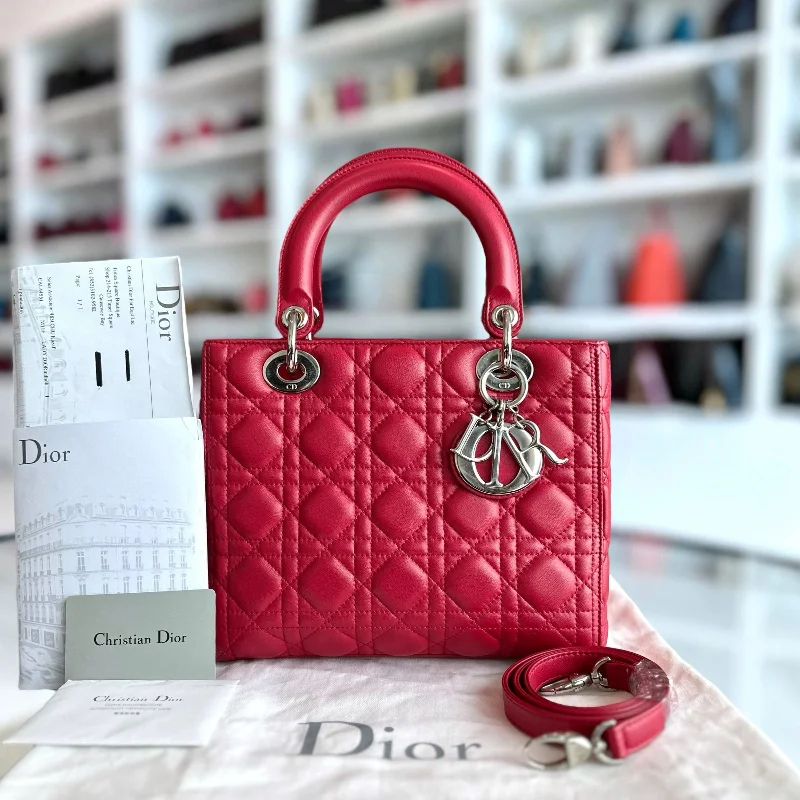 Christian Dior handbags with a back - pocket for quick storage*Receipt*  Lady Medium Cannage Lambskin Red SHW